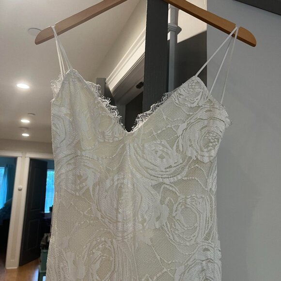 Grace Loves Lace - Clo gown - Picture 9 of 12